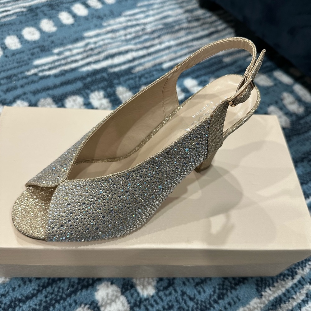 Benjamin Walk Silver Glitter Slingback Heels